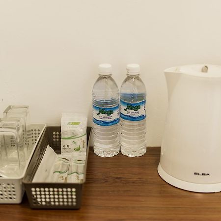 Luna Capsule Semporna Ngoại thất bức ảnh